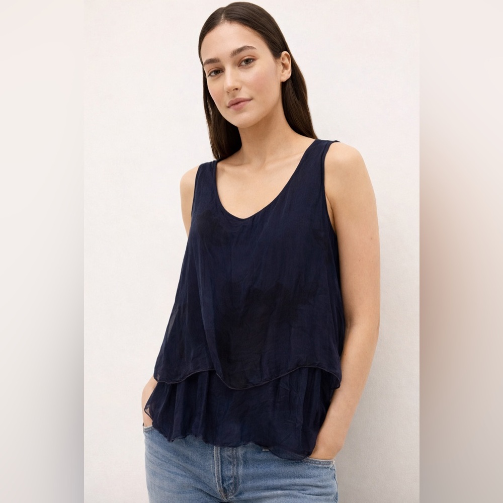 H Trend Made in Italy Navy Blue Silk Floral Peplum Top – Size M